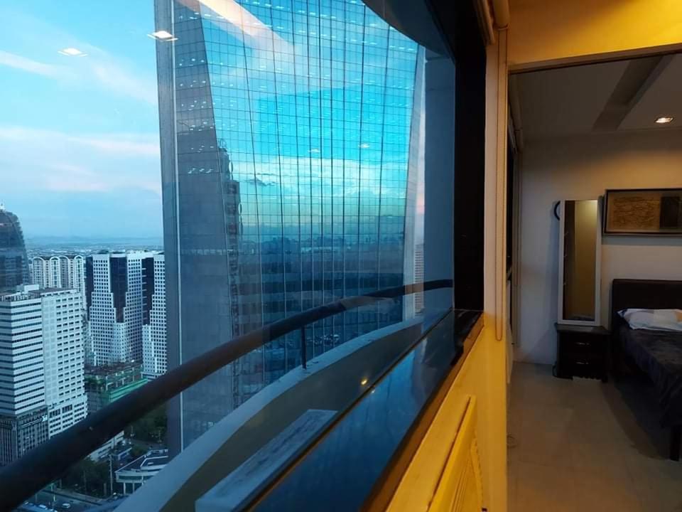 Family Staycation With Pool 마닐라 외부 사진